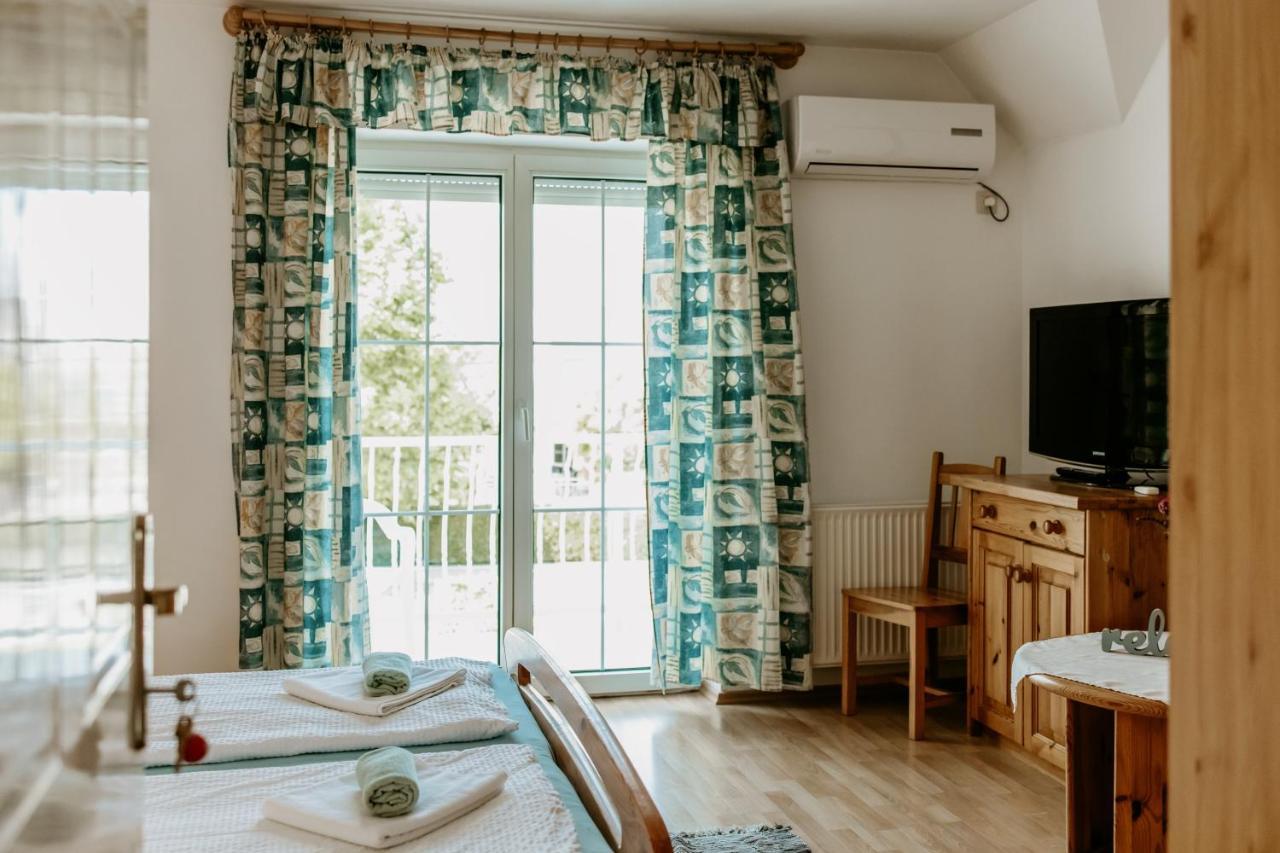 Kék Vendégház Family Resort Gyenesdiás Extérieur photo