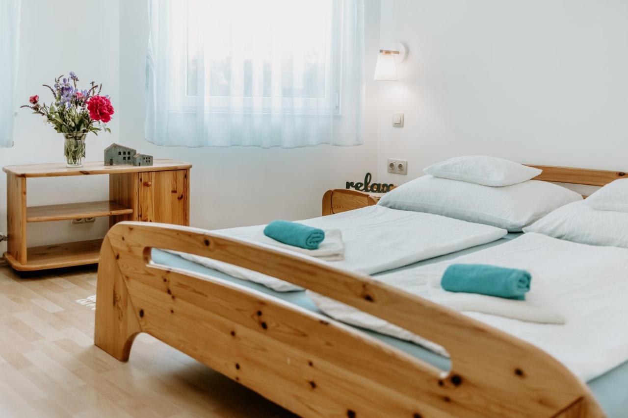Kék Vendégház Family Resort Gyenesdiás Extérieur photo