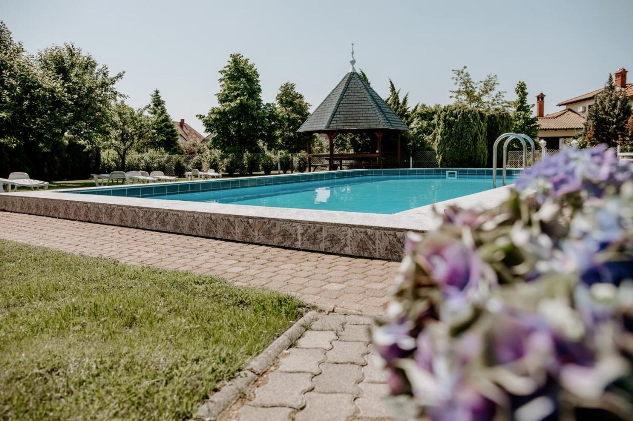 Kék Vendégház Family Resort Gyenesdiás Extérieur photo