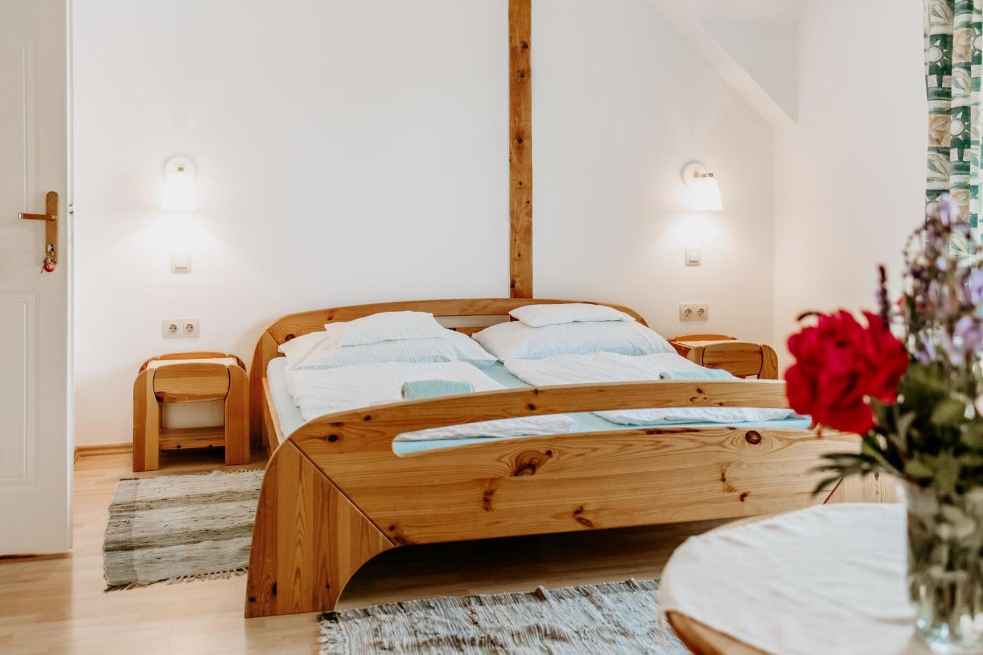 Kék Vendégház Family Resort Gyenesdiás Extérieur photo